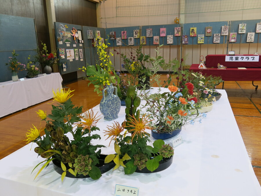 文化祭作品展示(昨年:生け花など)