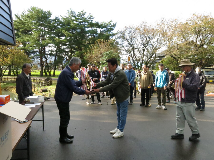 マレットゴルフ大会(前回大会:優勝杯返還)