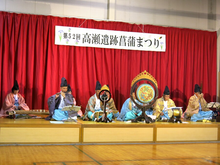 平安から続く雅楽演奏