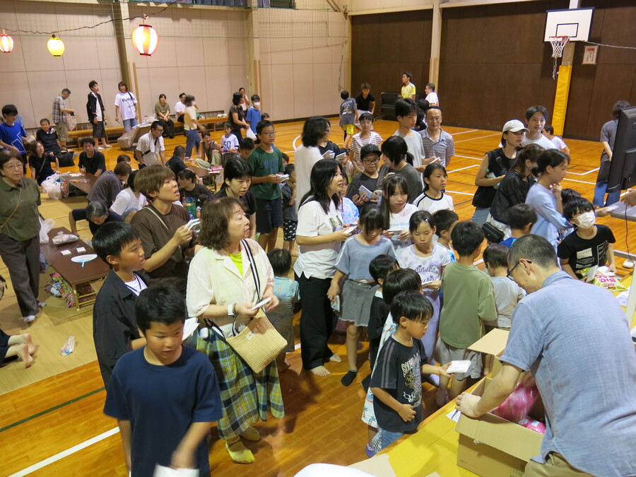 外れの方もさらに「大吉・中吉・小吉各賞」ありま~す!